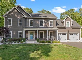 205 Maple Ave, North Haven, CT 06473