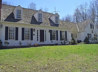 11445 Fowlers Mill Rd, Chardon, OH 44024