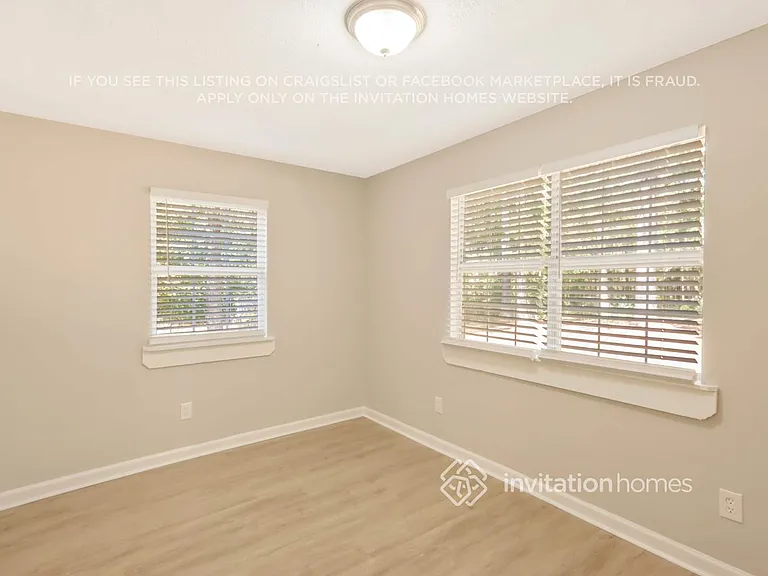 230 Chimney Ct — Photo 18