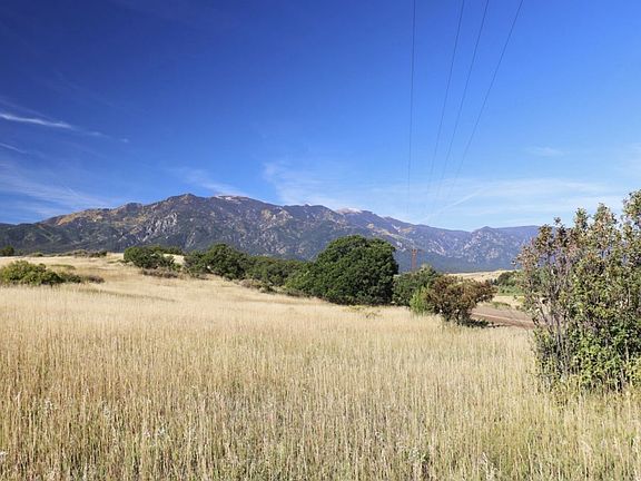 3rd image of Greenhorn Rd