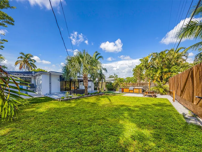 365 Fairway Dr — Photo 41