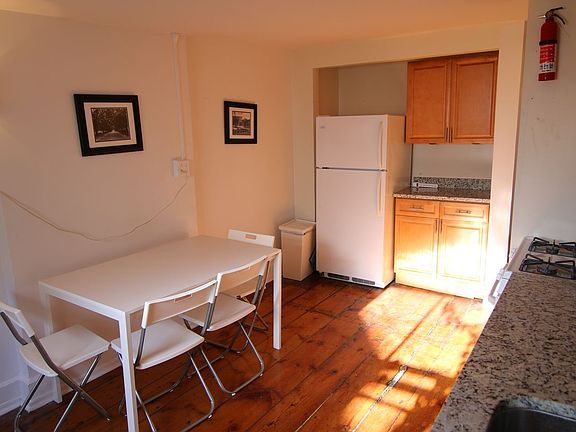 3rd image of 120 E 10th St #4F