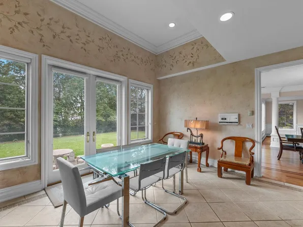 1 Euclid Road image 17 of 50