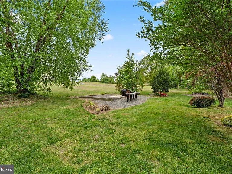 7403 Barrister Ct — Photo 20