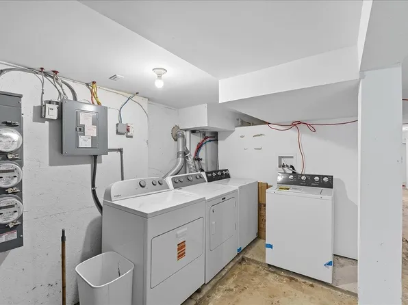 100 Leonard Street image 15 of 16