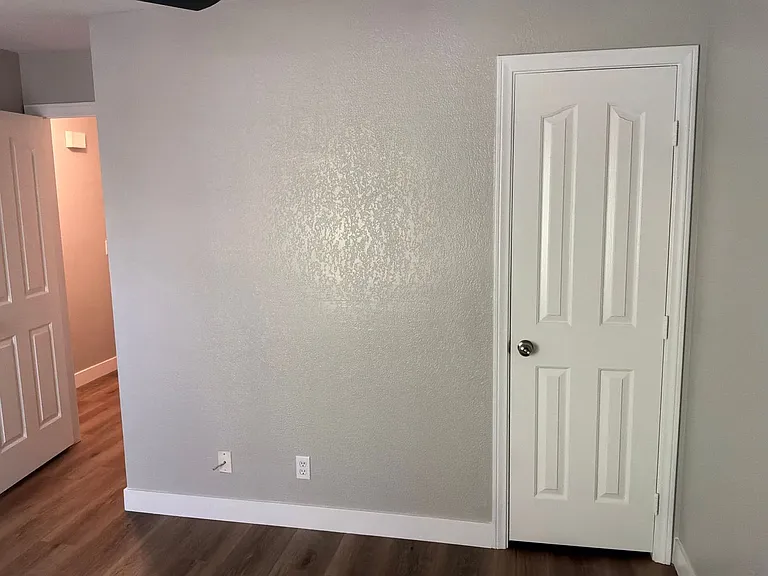 2635 S Durango Dr #201 — Photo 17
