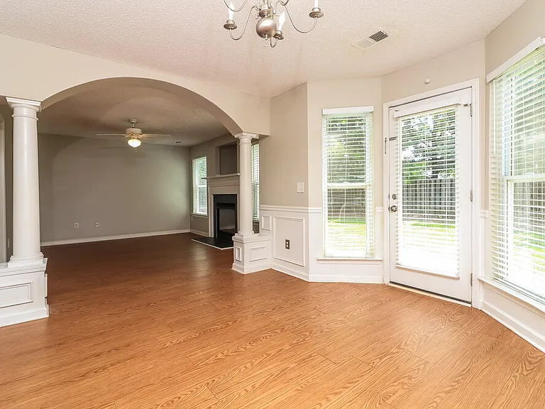 57 Darbys Run Ct — Photo 8