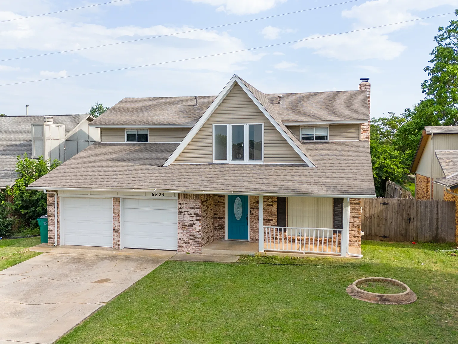 3 bed, 2.5 bath, 1948 sqft, $1,850 — Photo 1