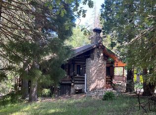 28879 Sycamore Dr, Skyforest, CA 92385