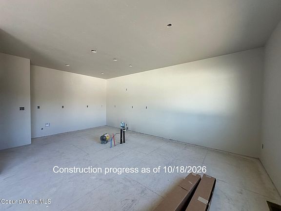 5th image of 2655 N Neptune St