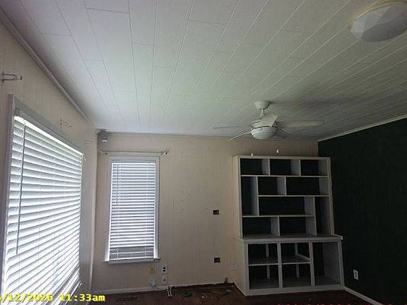 4th image of 1005 Haney Ave