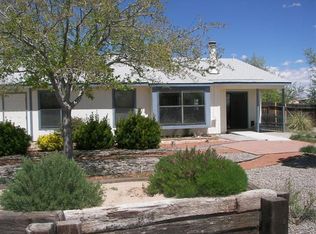 484 Pyrite Dr NE, Rio Rancho, NM 87124