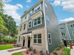806 Hammers Ln, Charlotte, NC 28205