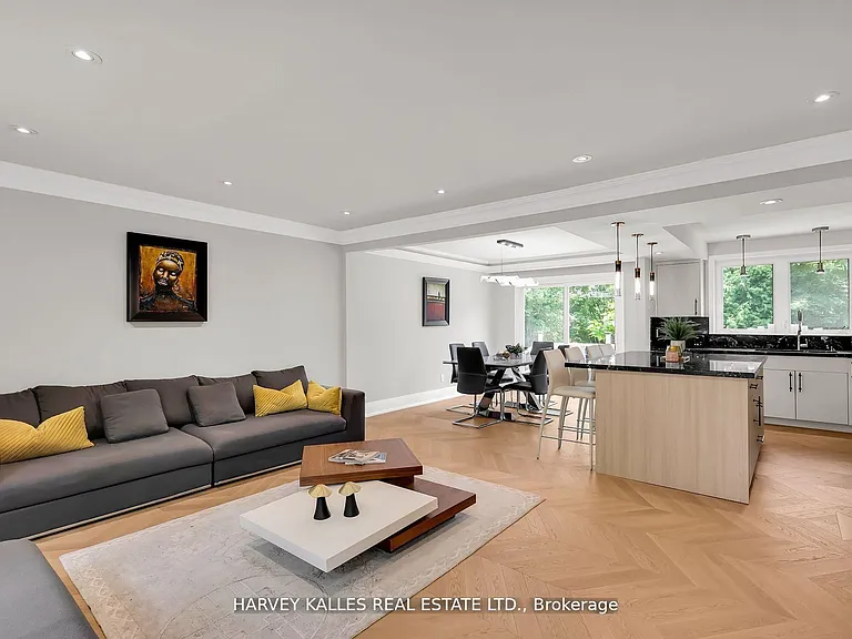 16 Wedgeport Pl — Photo 24
