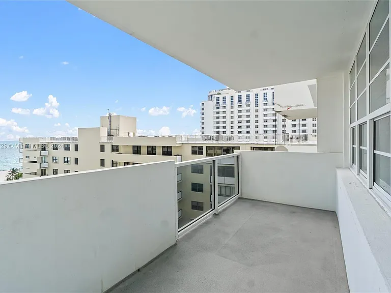100 Lincoln Rd #1019 — Photo 11