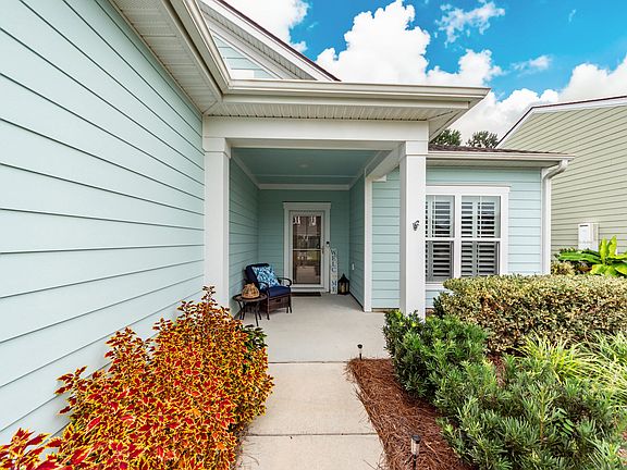 2nd image of 441 Hidden Meadow Ln