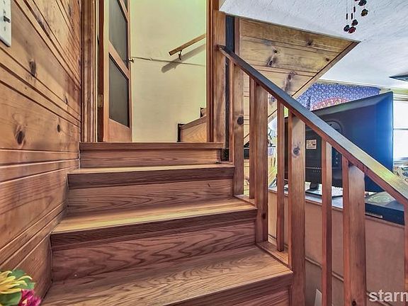 5th image of 3607 Tamarack Ave