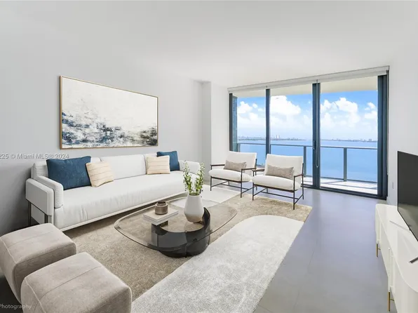 460 NE 28th St APT 806, Miami, FL 33137