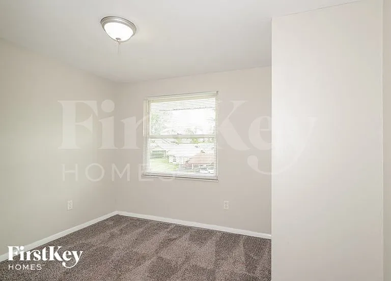 455 Down Hill Dr — Photo 11