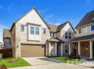 206 Hockliffe Ct, Saginaw, TX 76179