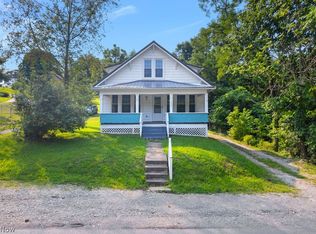 1304 Division St, Parkersburg, WV 26101