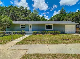 916 E Georgia Ave, Deland, FL 32724