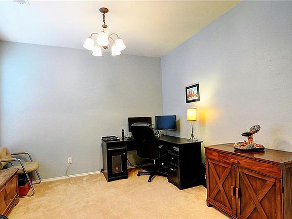 5th image of 2206 River Birch Ln