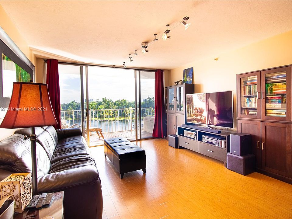 1st image of 1700 NW North River Dr APT 608