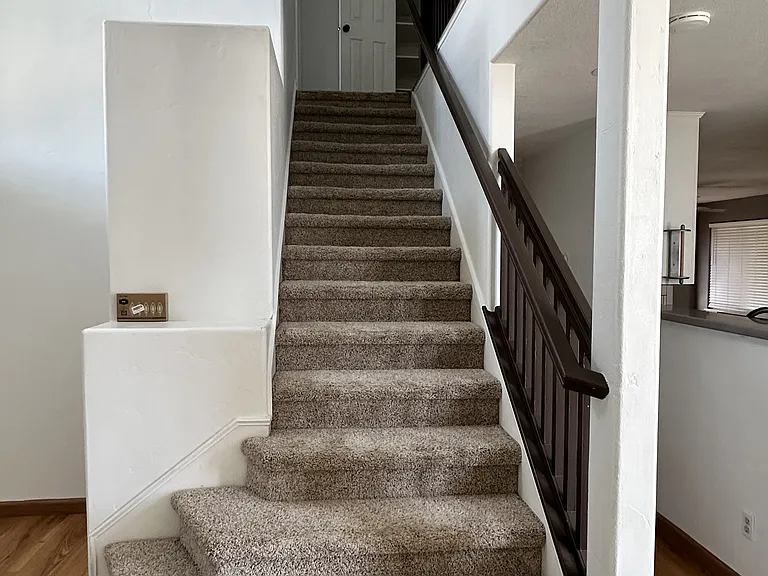 19595 Rexham Ct — Photo 5