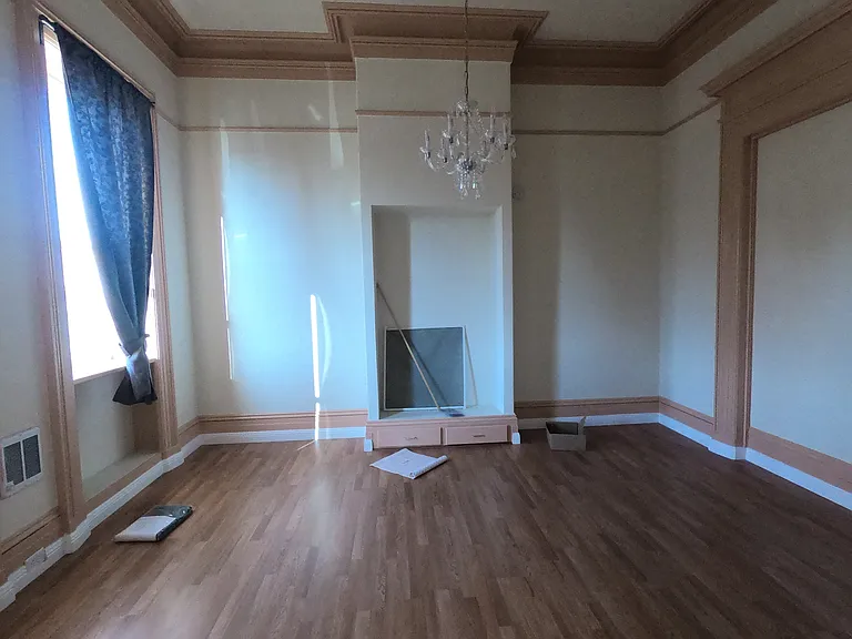 Room 1