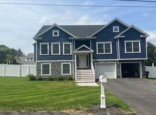 165 Rutledge Rd, Wethersfield, CT 06109