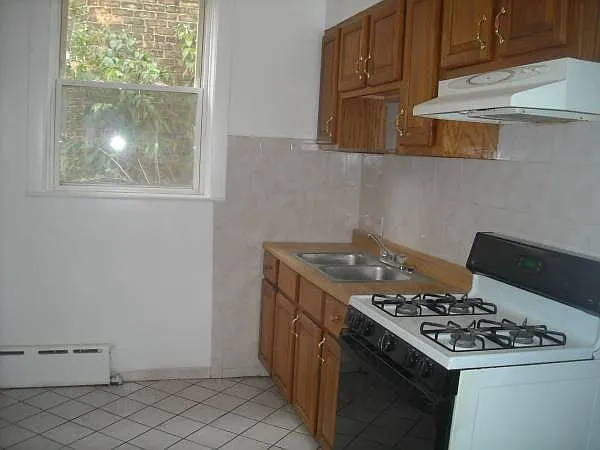 3244 W Belle Plaine Ave #1 — Photo 7