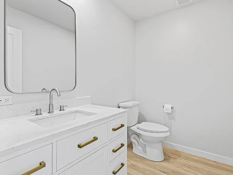 6256 E Lake Dr — Photo 18