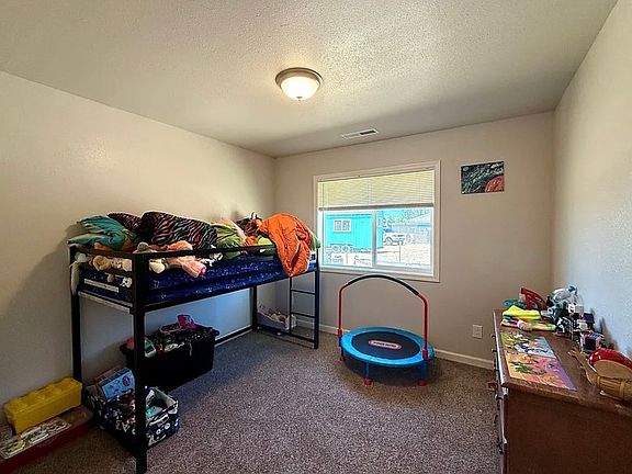 4th image of 2048 10th St #A
