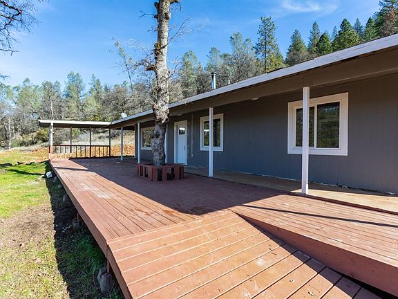 3rd image of 14813 Willow Glen Rd