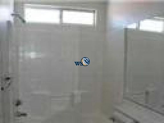 4 Bedroom 3 Bathroom Two-Story - Photo 2