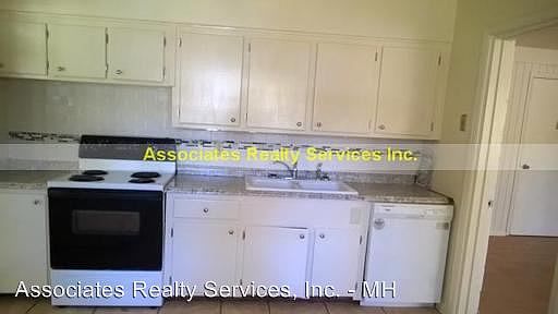 2nd image of 1712 NW 10th St