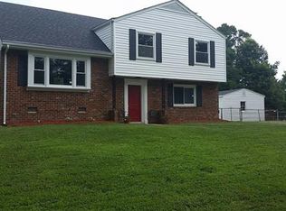 6425 Moon Ln, North Chesterfield, VA 23234