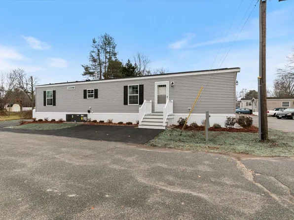 10 Princess Drive, Salem, NH 03079