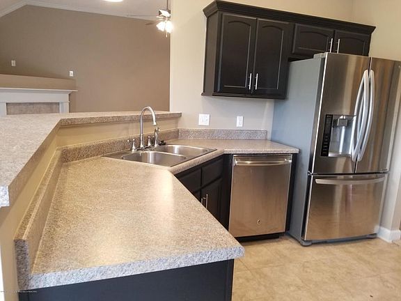 5th image of 7645 Redberry Dr