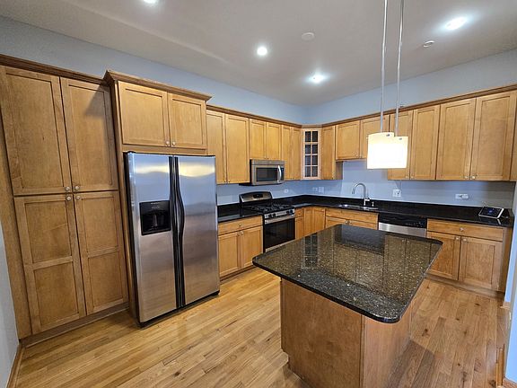 5th image of 6137 S Kimbark Ave APT 1