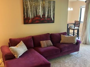 2845 Windsor Dr APT 301, Falls Church, VA 22042