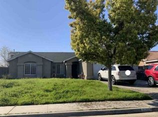 829 Geary Ave, Sanger, CA 93657