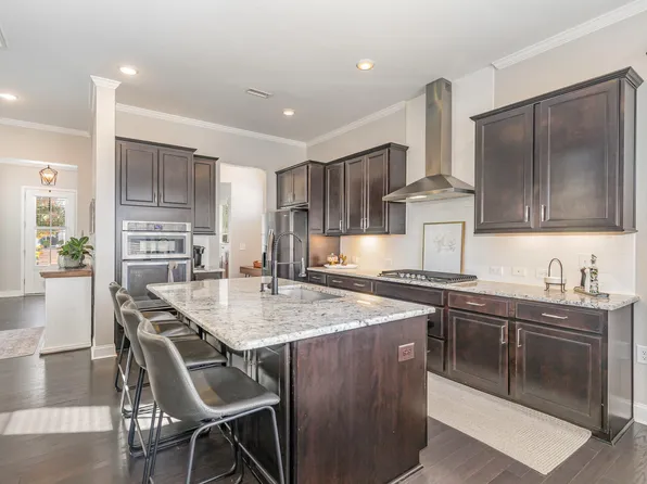 1701 Highpoint St, Wake Forest, NC 27587