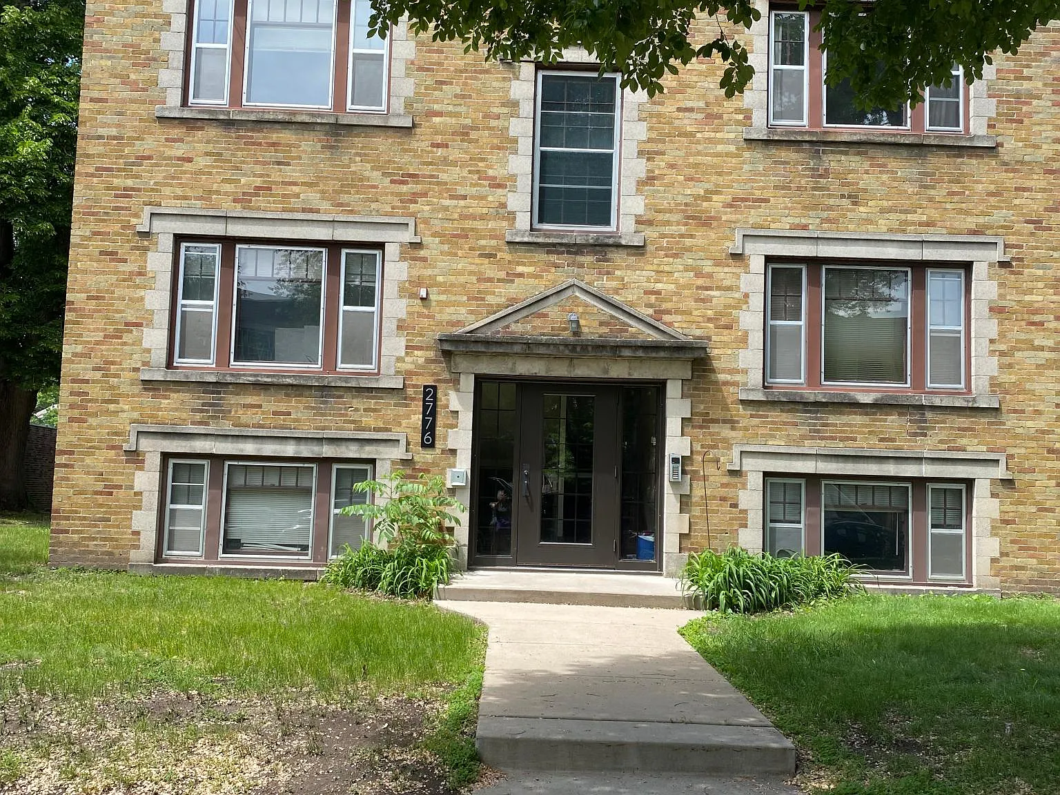1 bed, 700 sqft, $1,225 — Photo 1