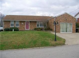 912 Chittum Ln, South Charleston, WV 25309