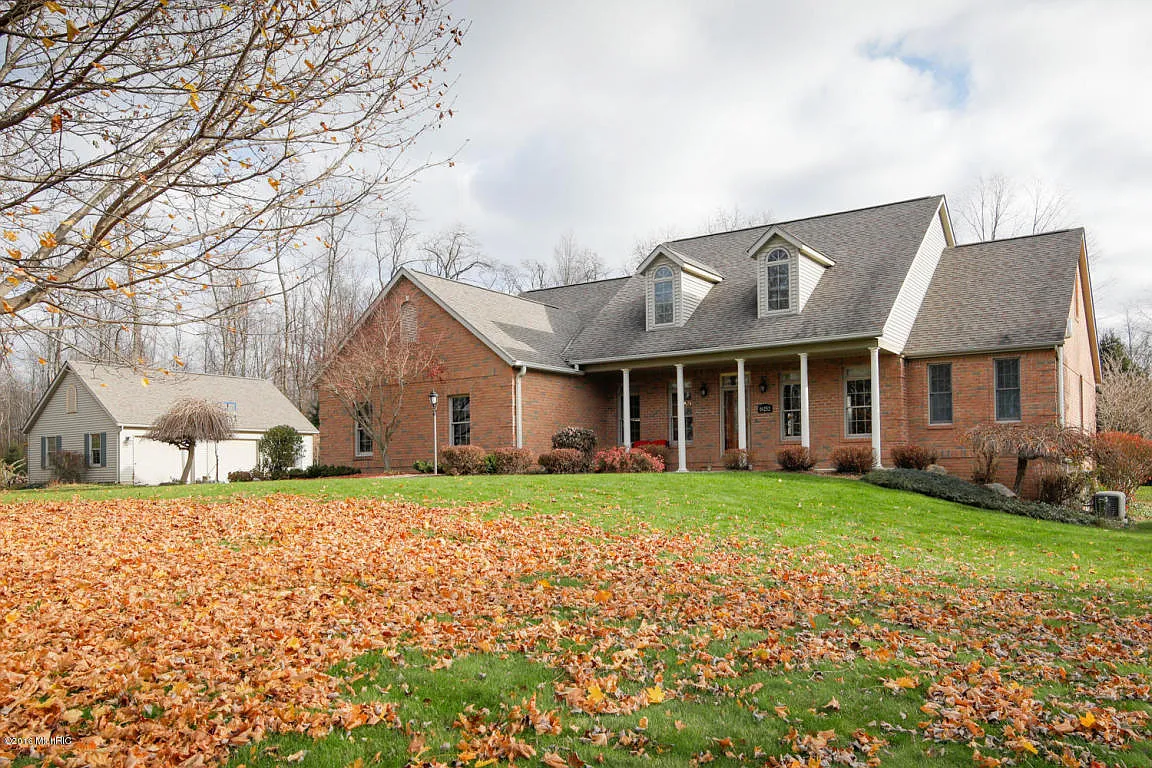 16252 Garrett Way photo 1