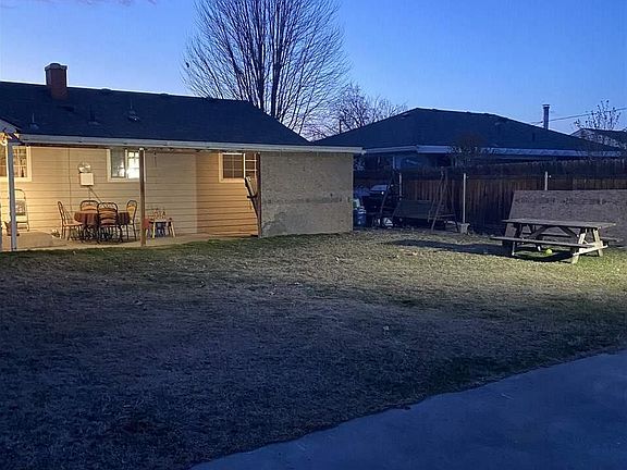 4th image of 1711 N 18th Ave