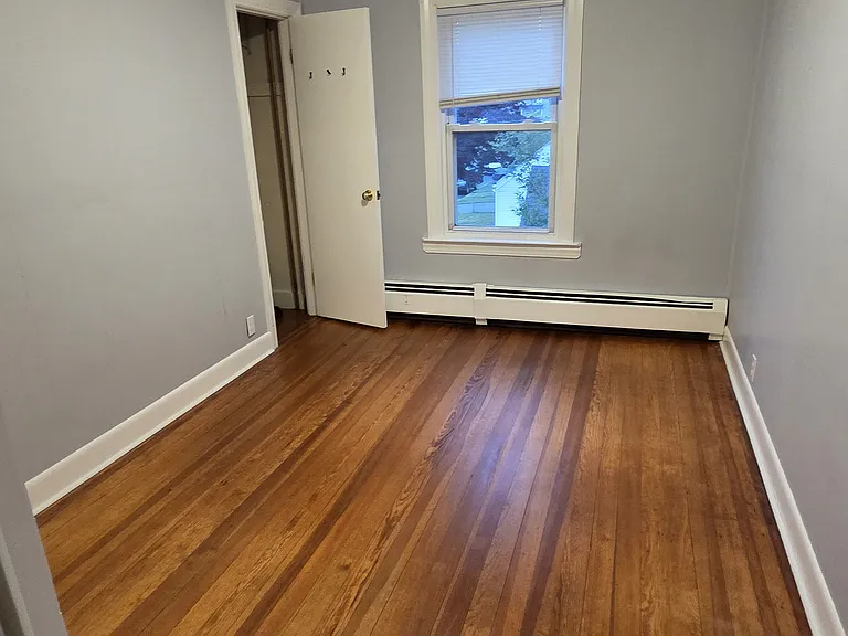 101 Rosemont Ave #2 — Photo 5