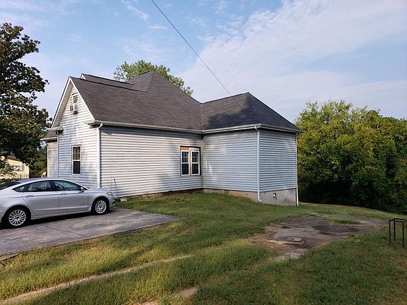 2nd image of 3405 Lansing Ave